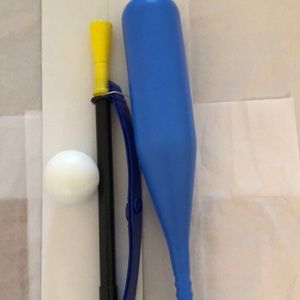 T-Ball set 3 pieces new bat, ball & tee ages 4+